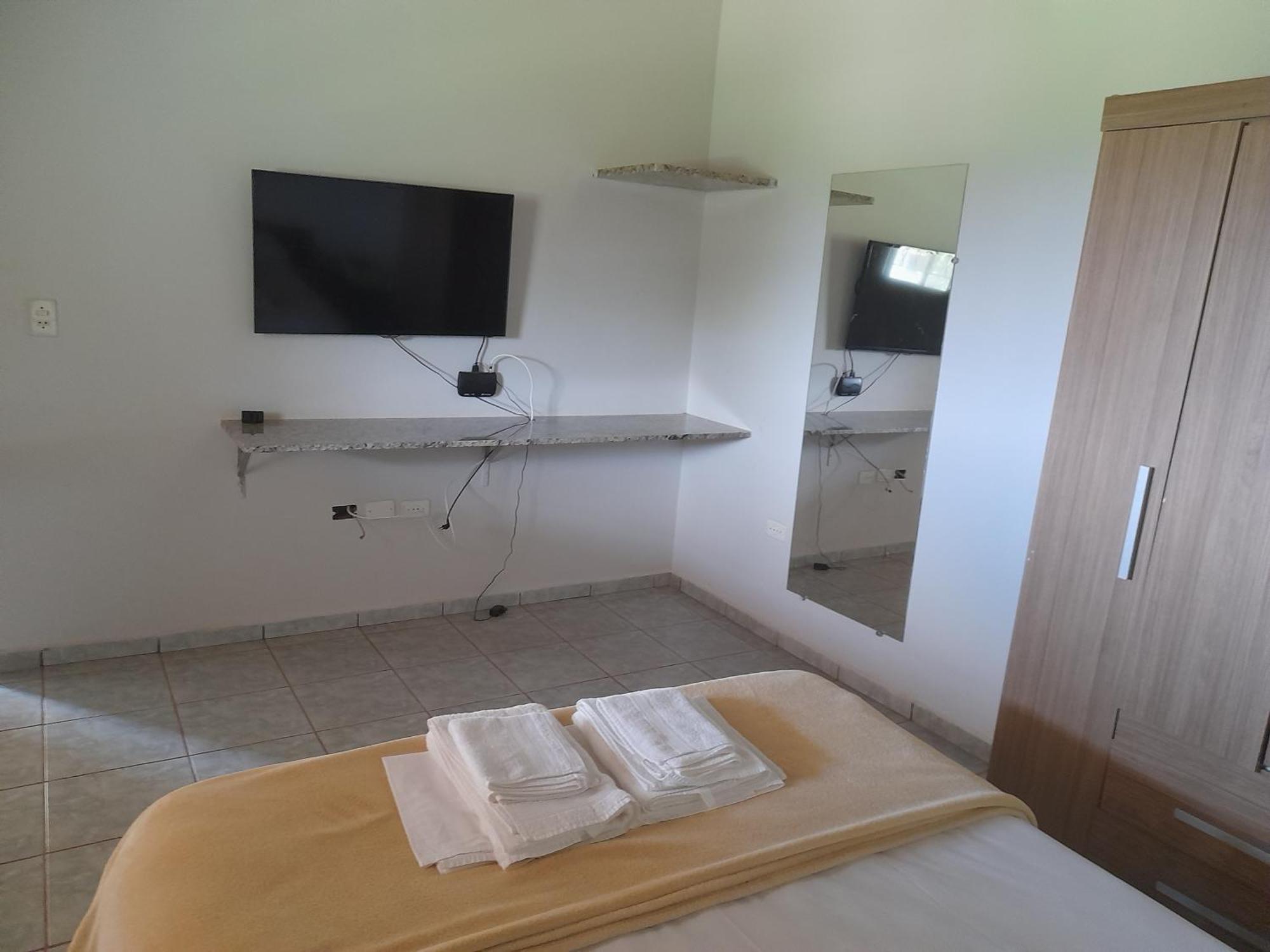 Hotel Fazenda Recanto Do Monte Alegre Piraju Exteriör bild