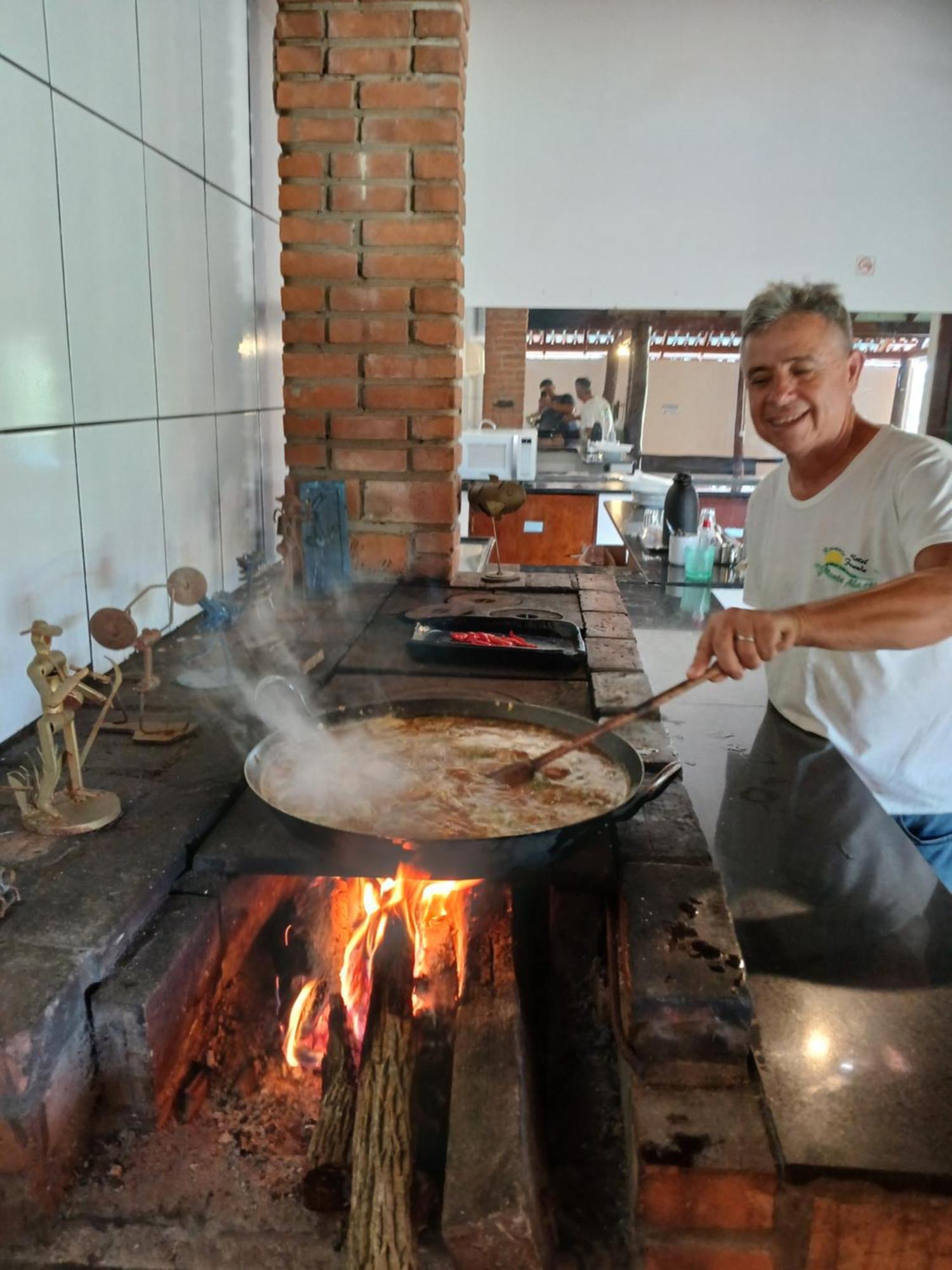 Hotel Fazenda Recanto Do Monte Alegre Piraju Exteriör bild