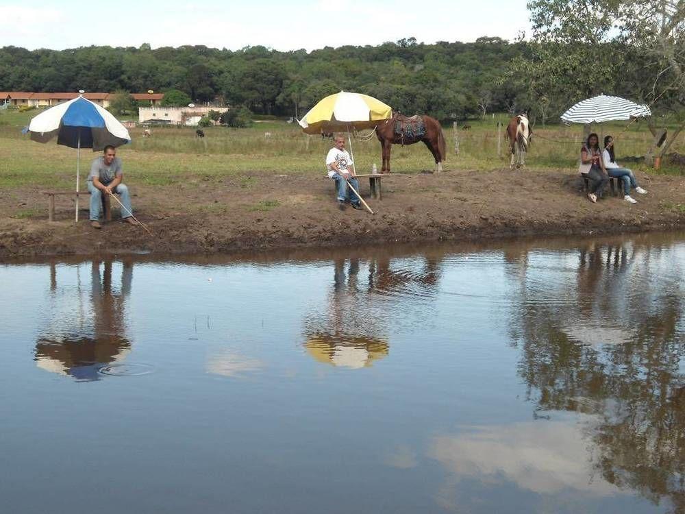 Hotel Fazenda Recanto Do Monte Alegre Piraju Exteriör bild