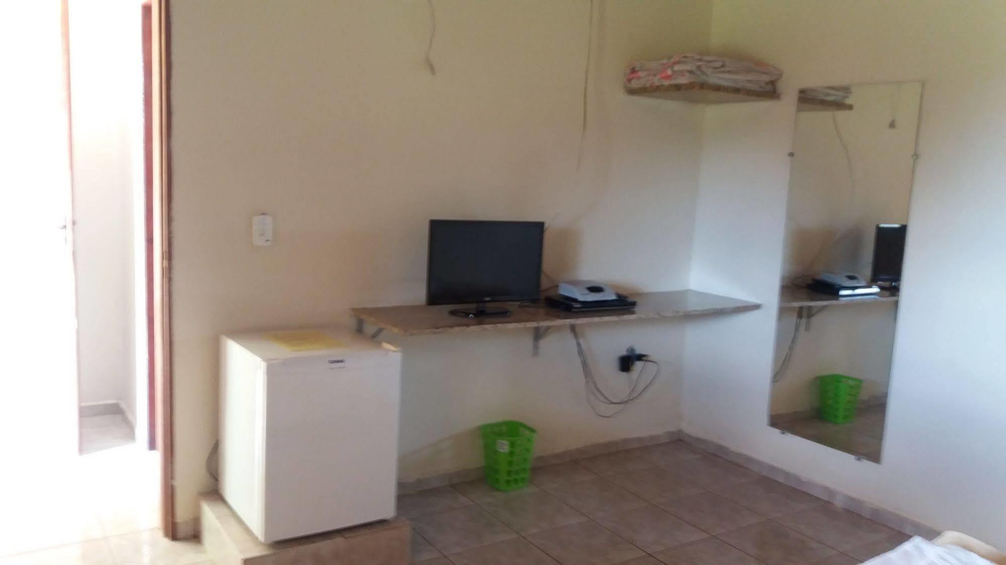Hotel Fazenda Recanto Do Monte Alegre Piraju Exteriör bild