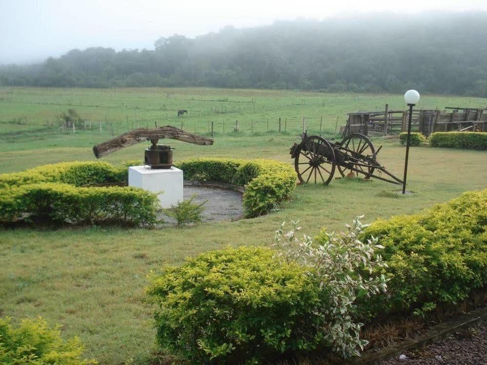 Hotel Fazenda Recanto Do Monte Alegre Piraju Exteriör bild